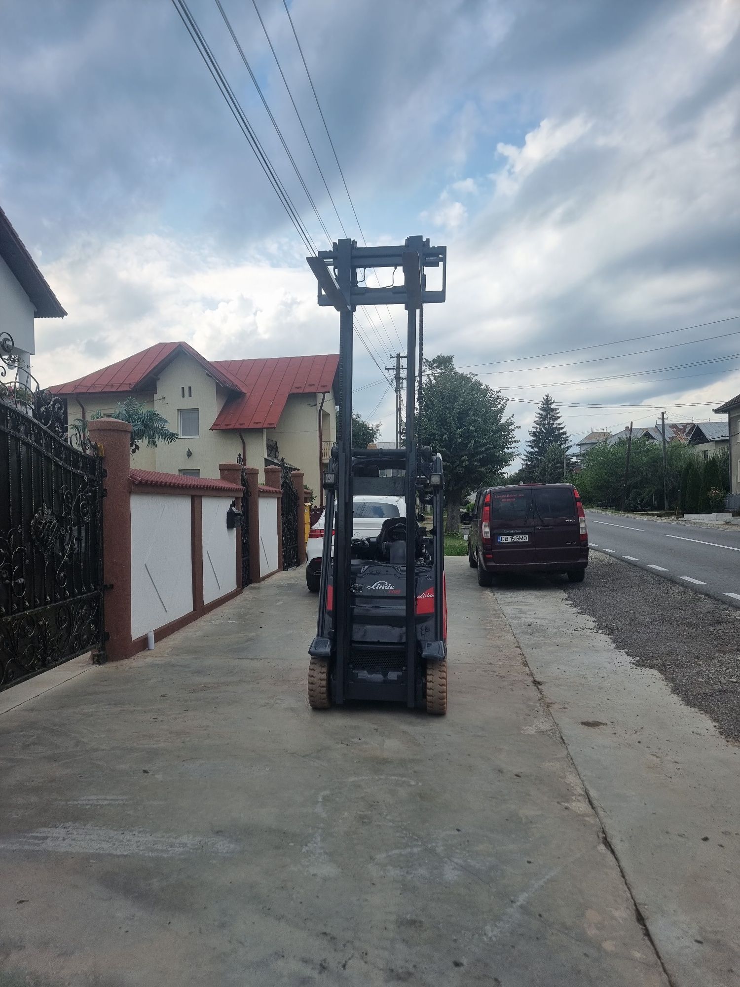 Vand motostivuitor Linde 2015 stivuitor diesel