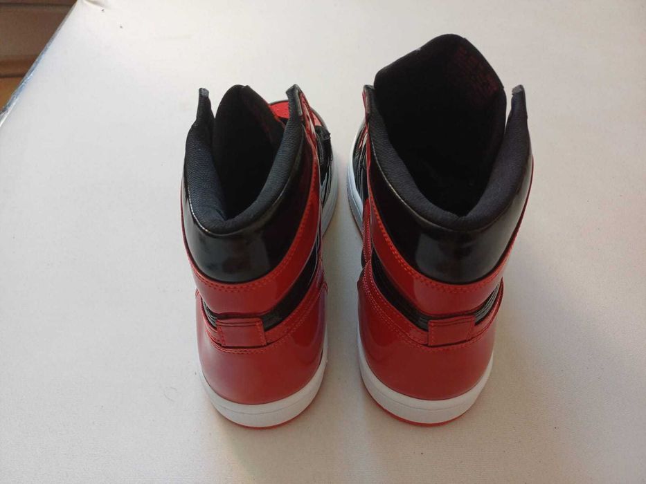 Jordan 1 patent bred - noi