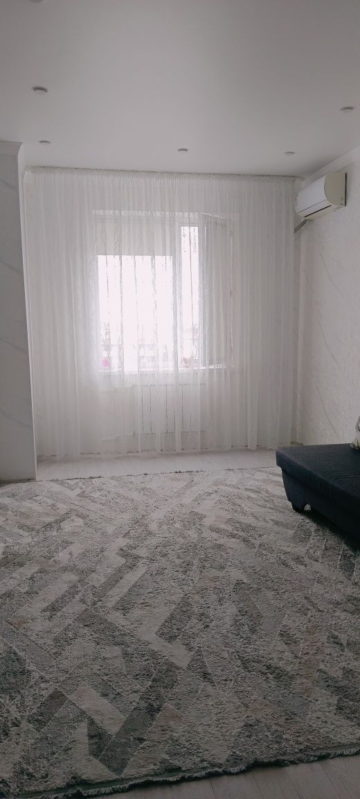 Продается 1- комнатная квартира ,в 3 мкр ,14 дом