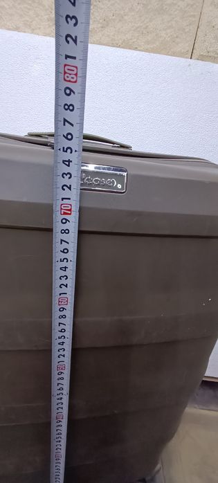 Продам или обменяю на средний чемодан