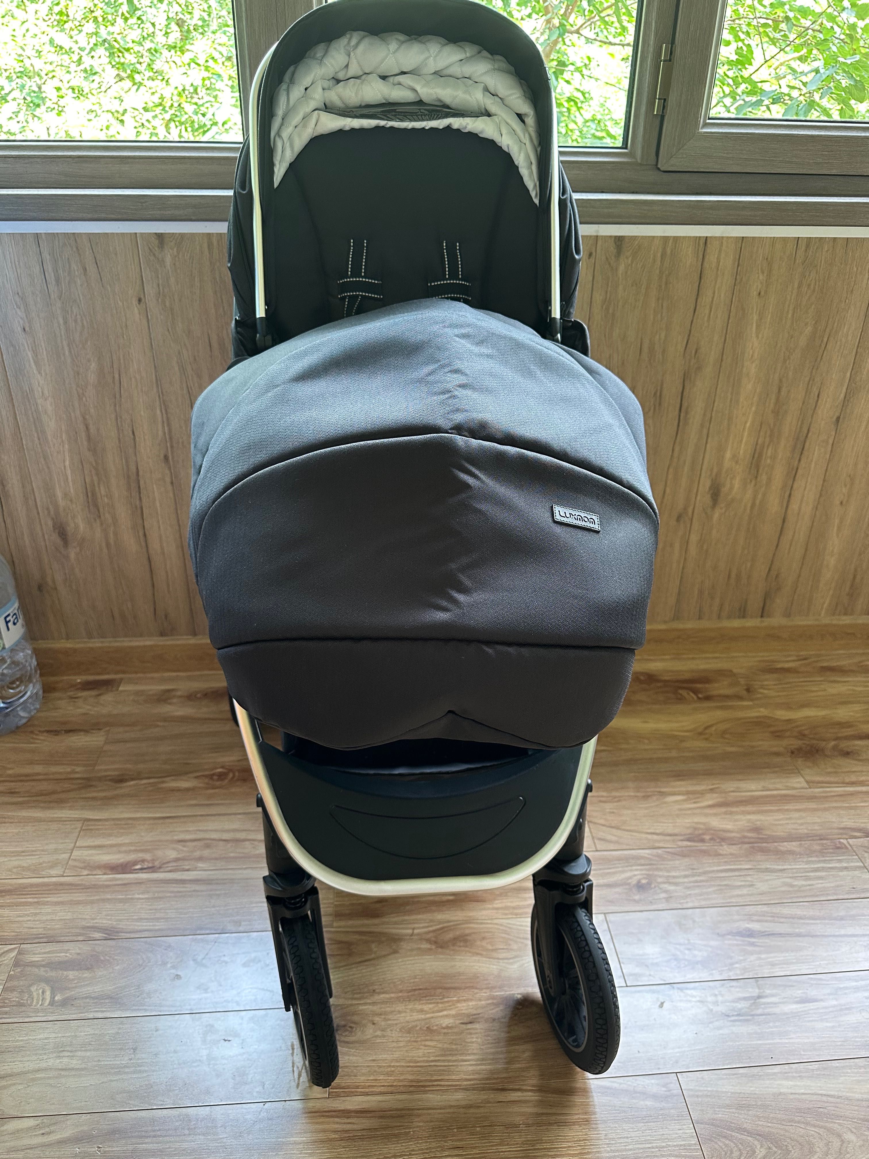 Коляска LUX MOM 2в1
