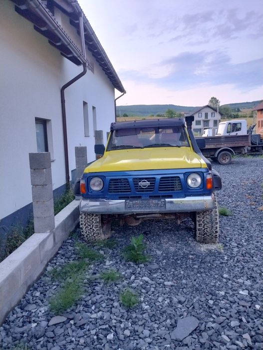 Vând Nissan Patrol Autoutilitar