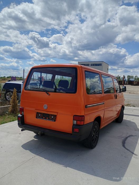 Vw Transporter  8+1