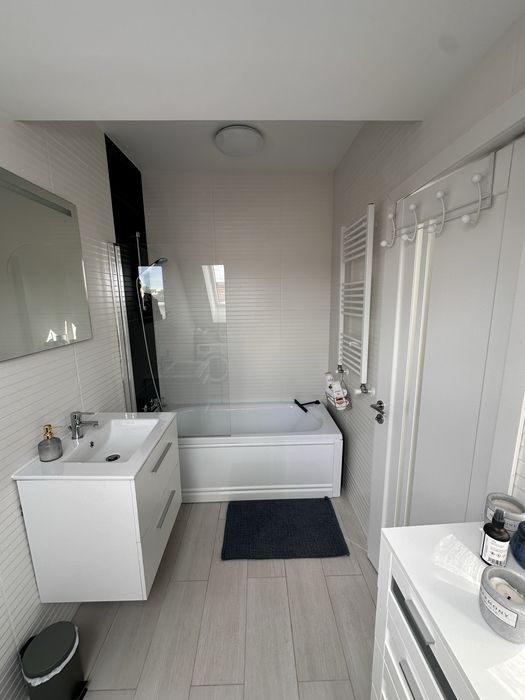 Apartament de inchiriat  Parcul Feroviarilor cu paracrr subterana