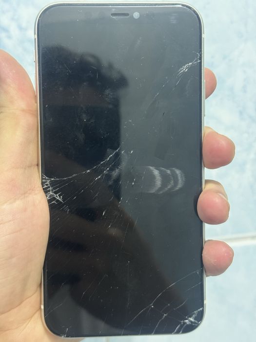 iPhone 11 б/у арзан