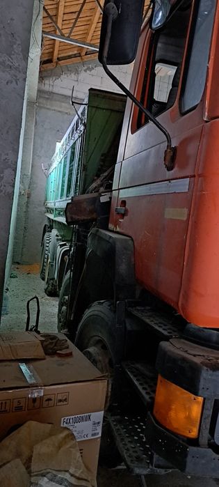 De vânzare Man 3 cu macara și  basculare trilaterală