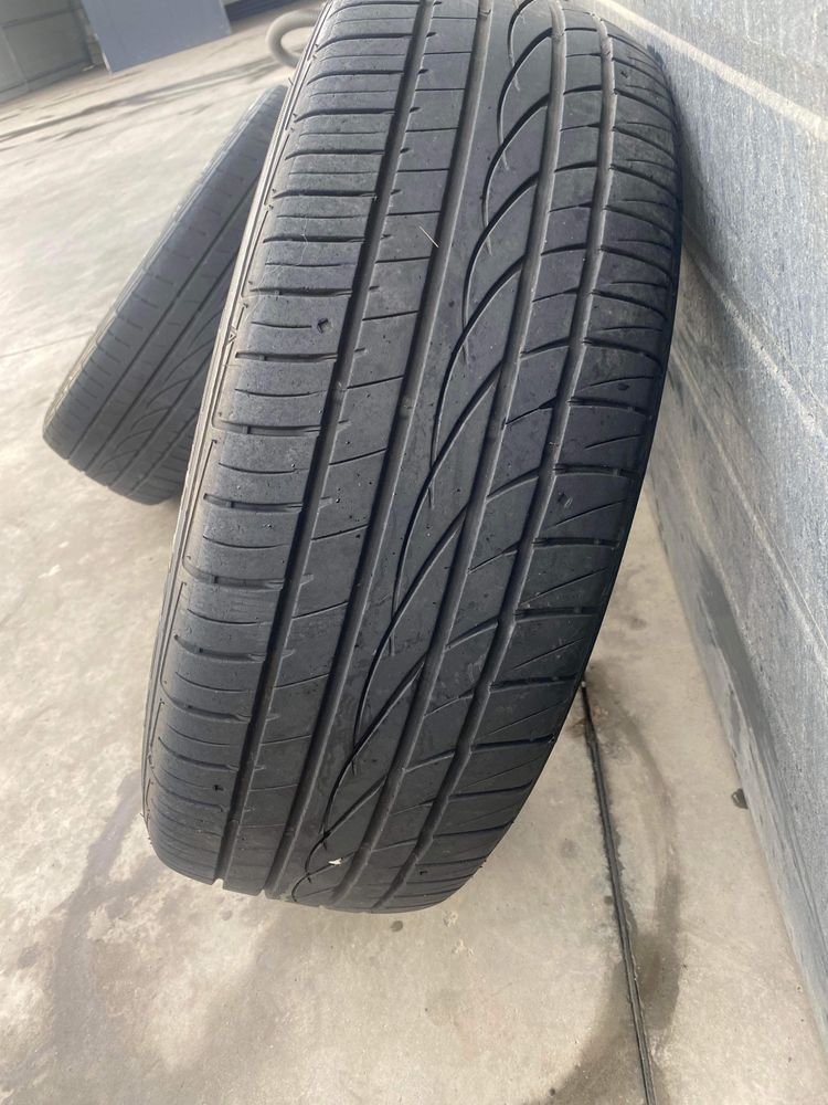 Genti cu cauciucuri,Jeep Grand Cherokee
