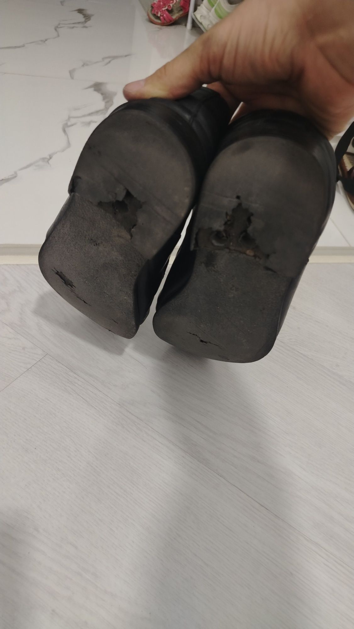 Tufli qora kiysa boladi holati ortacha