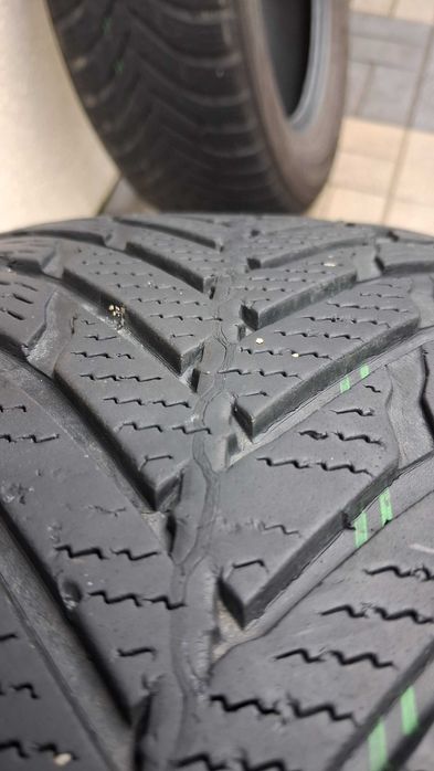 Vand 3 anvelope Nokian Weatherproof de iarna 215 65 16 an 2019