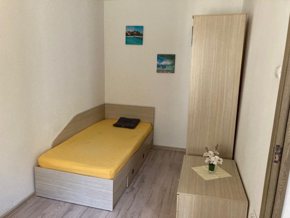 Inchiriez apartament
