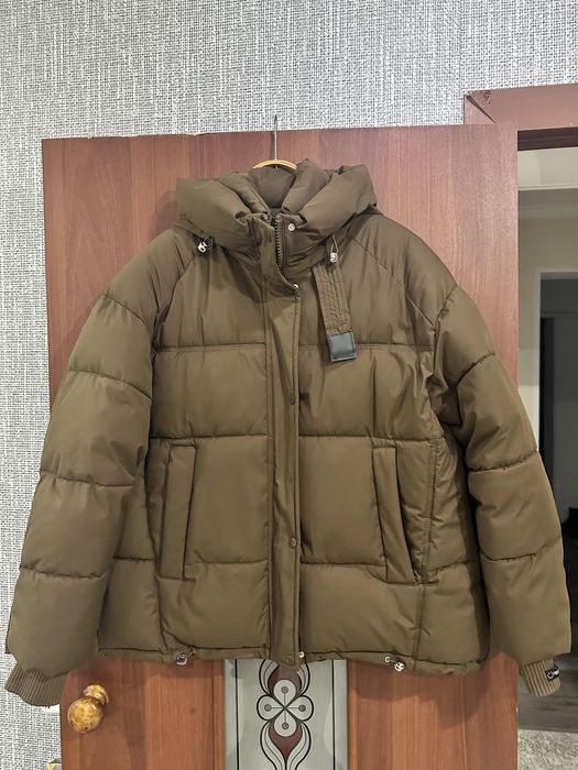 Срочно продам зимнюю укороченную куртку!