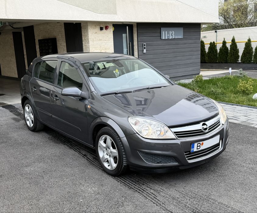 Opel Astra H 2008   Facelift  1.7cdti  216xxx km Reali