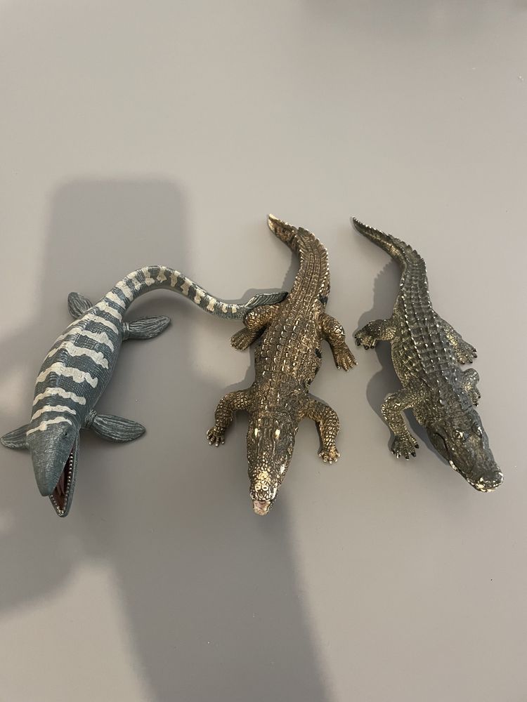Crocodilu,dinozauri