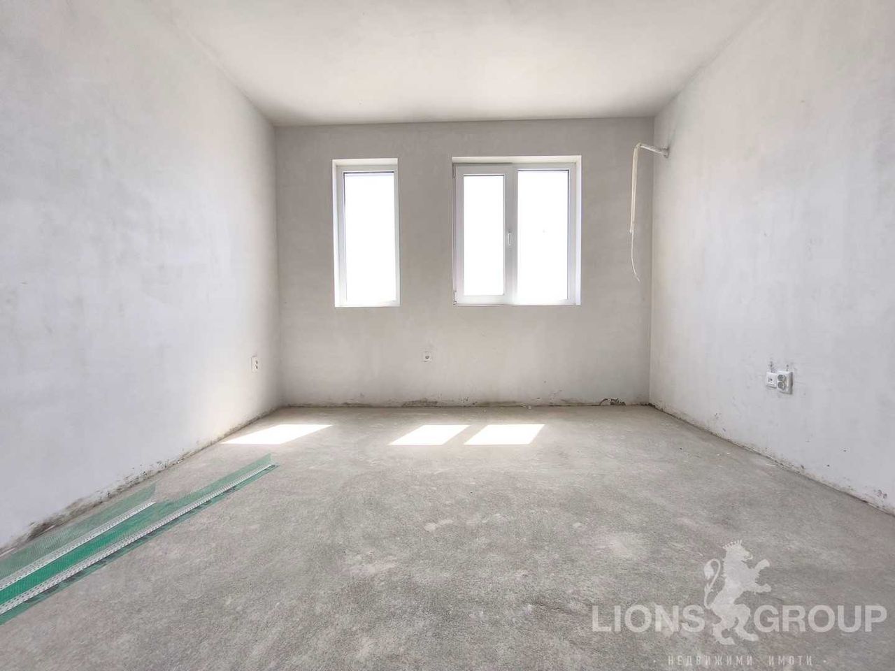 Продава се Тристаен апартамент в Варна, Владислав Варненчик - 92 кв.м за 1400 €/кв.м - Снимка #9