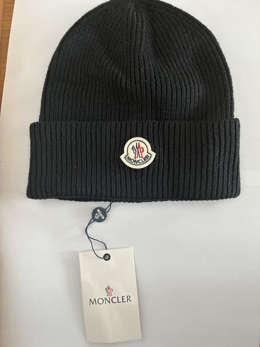 Caciula Moncler