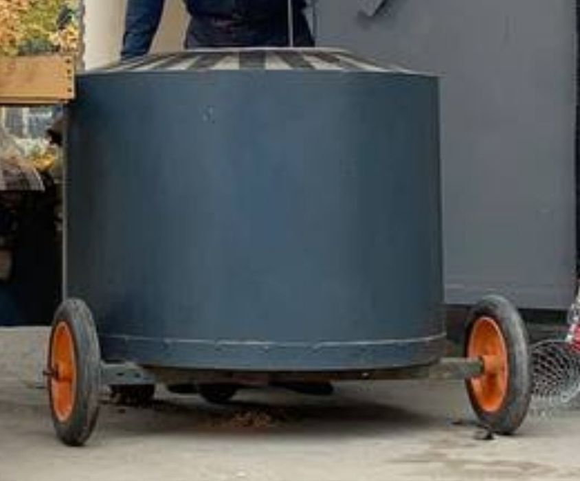 Сомса тандир сотилади тайёр аравачалик. Озгина ишлатилган, 100-120 та