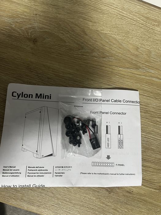 Кутия за компютър размер M-atx