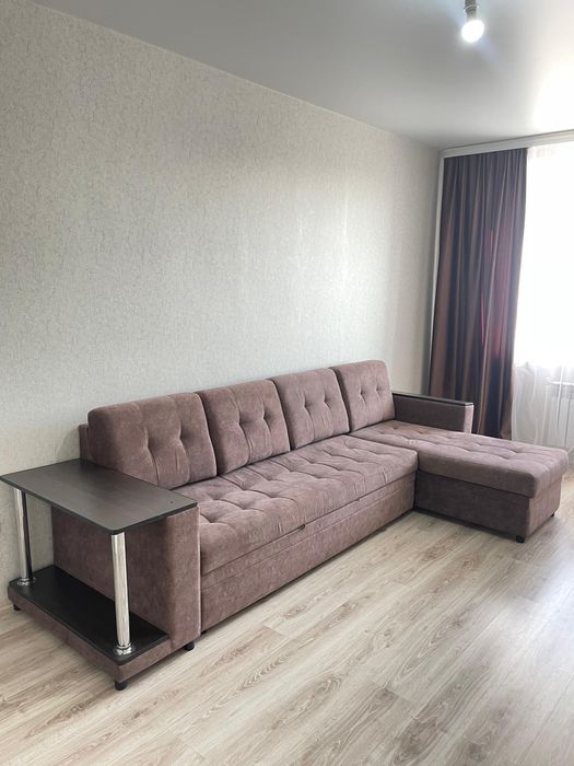 Угловой раскладной диван в отличном состоянии