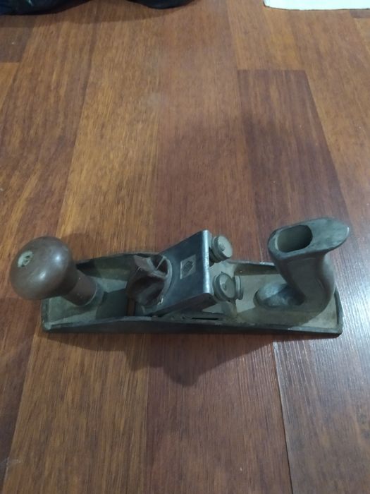 Продаю хороший рубанок