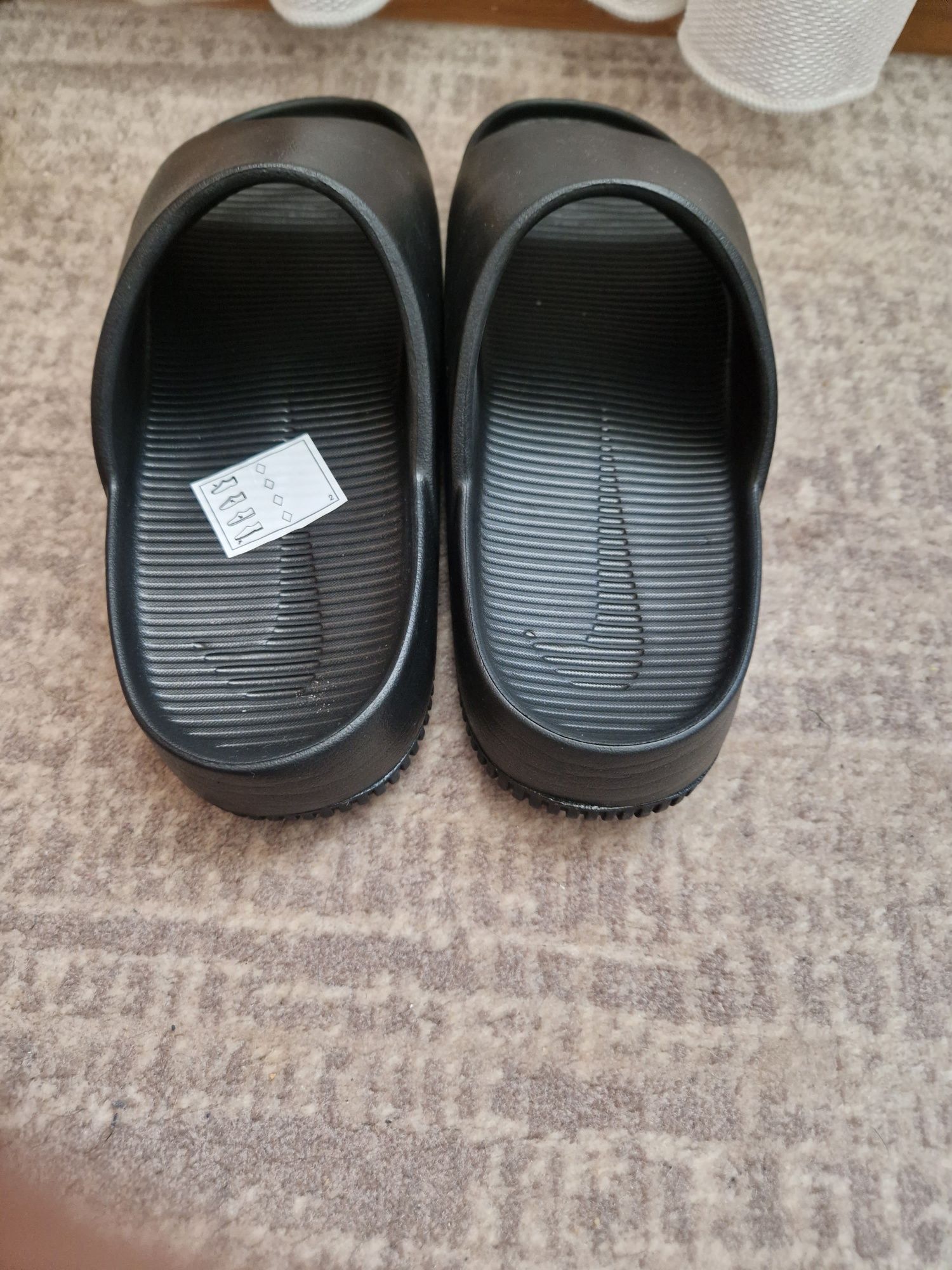 Papuci nike calm slides