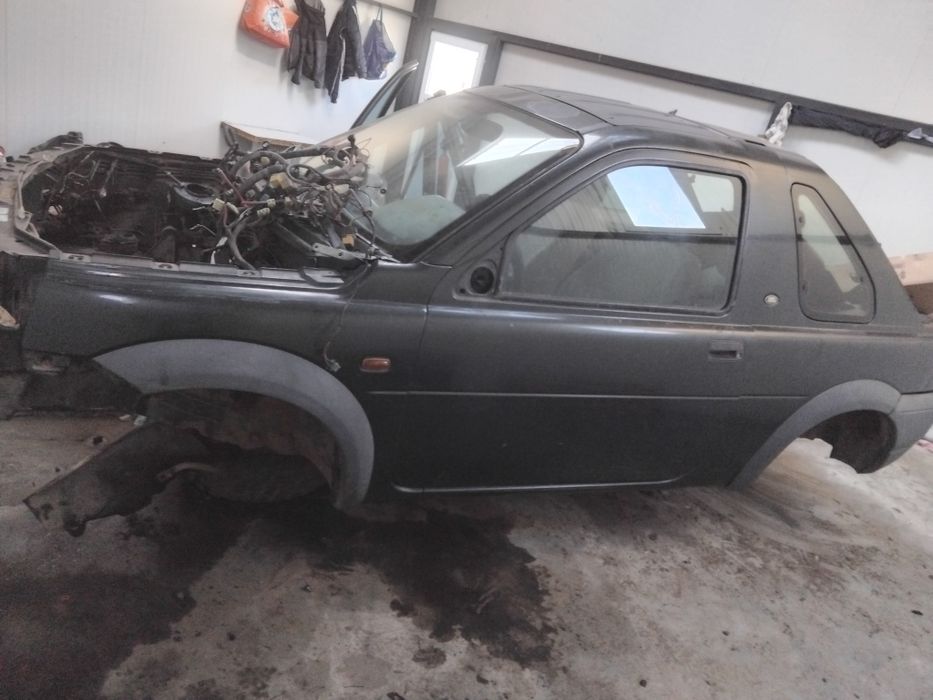 Dezmembrez freelander 1 2.0d clasic, 1.8benzina 2.0D Td4 , 2.5 benzina