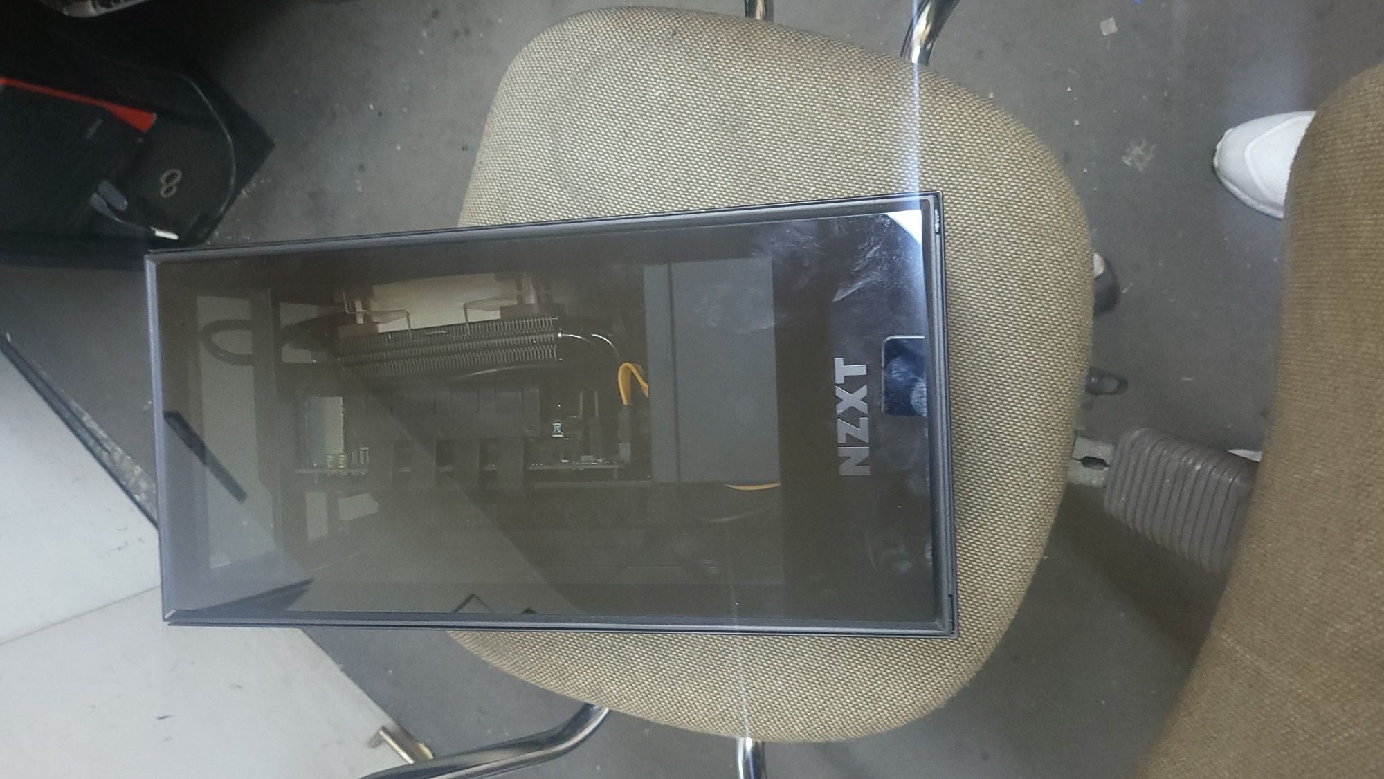 Pc gaming NZXT I7-7700-SSD+HDD