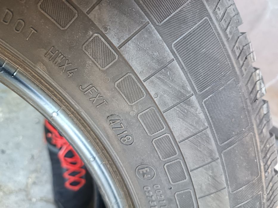 Anvelope 4sezoane ms 225 75 16c continental 5mm 2018