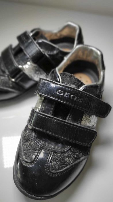 Детски обувки Geox 25 номер