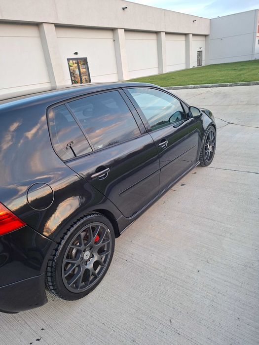 Vand sau schimb, Wolkswagen Golf 5 GTI - REVO- 350 CP