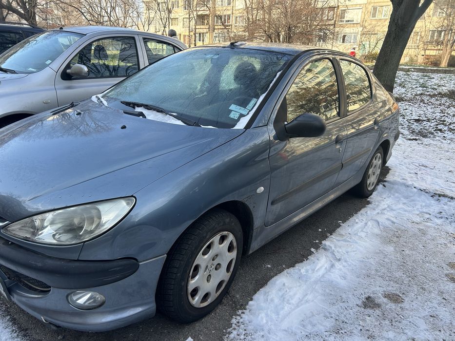Peugeot 206 Седан Тъмно син металик