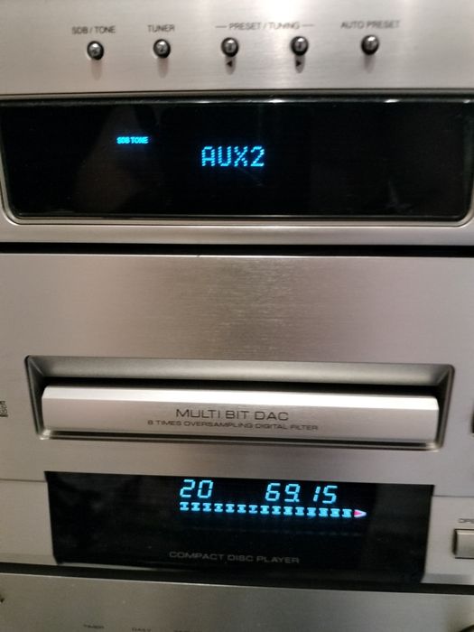 dvd-uri diverse + sisteme audio performante functionale.