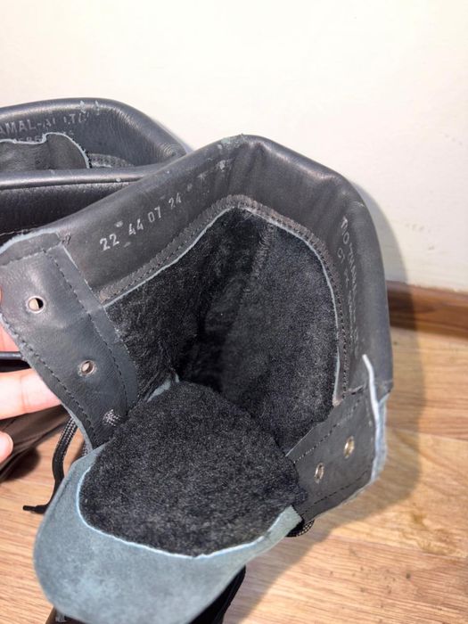 Продаю новые берцы