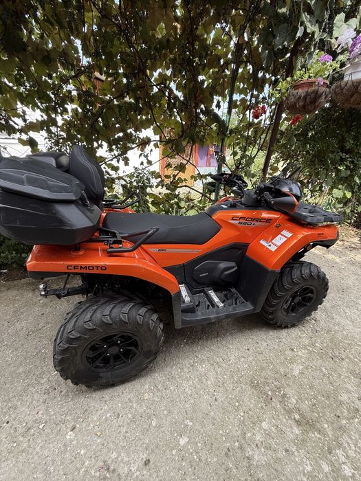 Cfmoto 520 L de 2 persoane