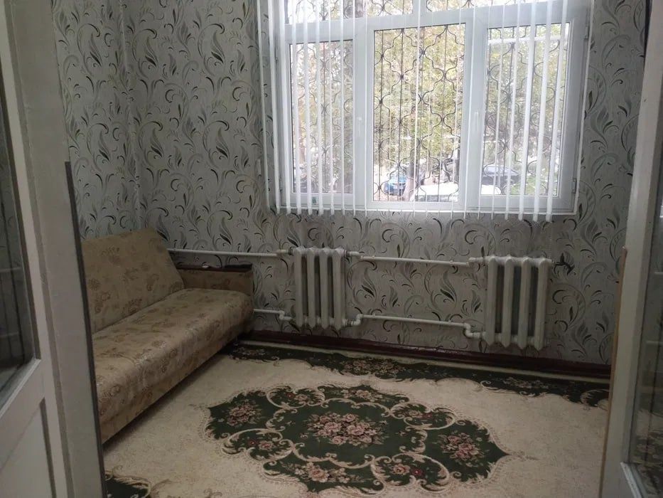 Шайхантахурский Раён Метро Тинчлик  комнат 2/2/9