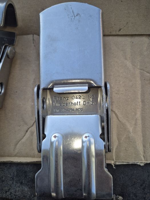 Catarame inchidere prelata