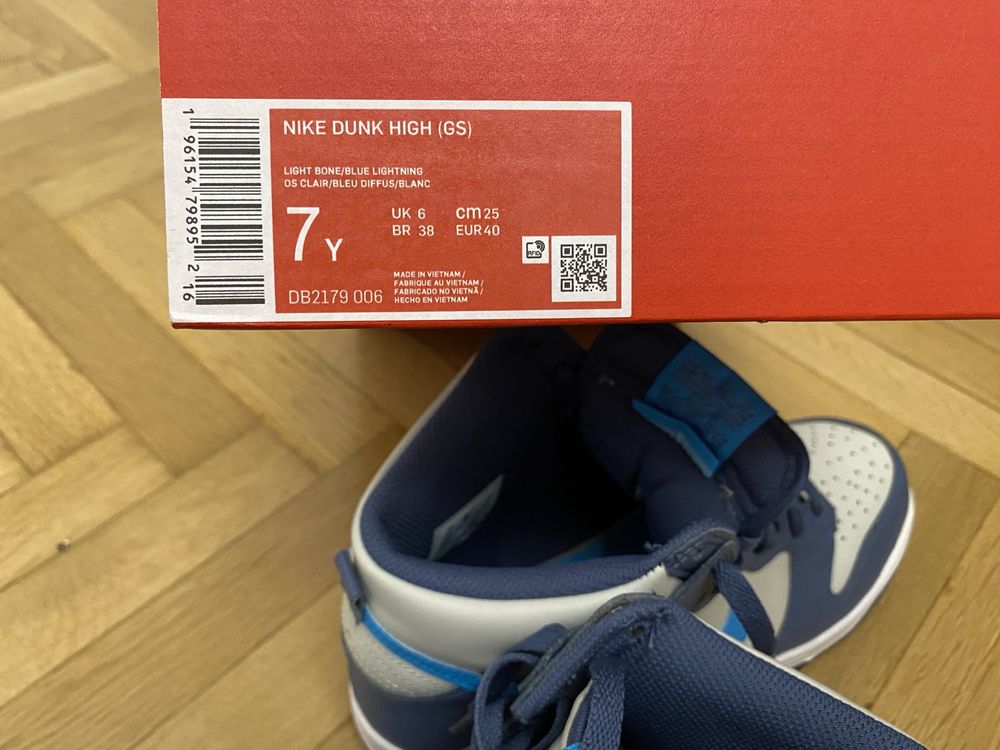 Nike dunk high blue lightning