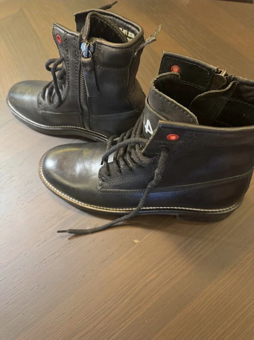 Ghete Diesel nr 44 noi