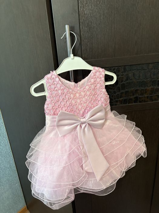 Платье для девочки на 1 год нарядное ручная работа