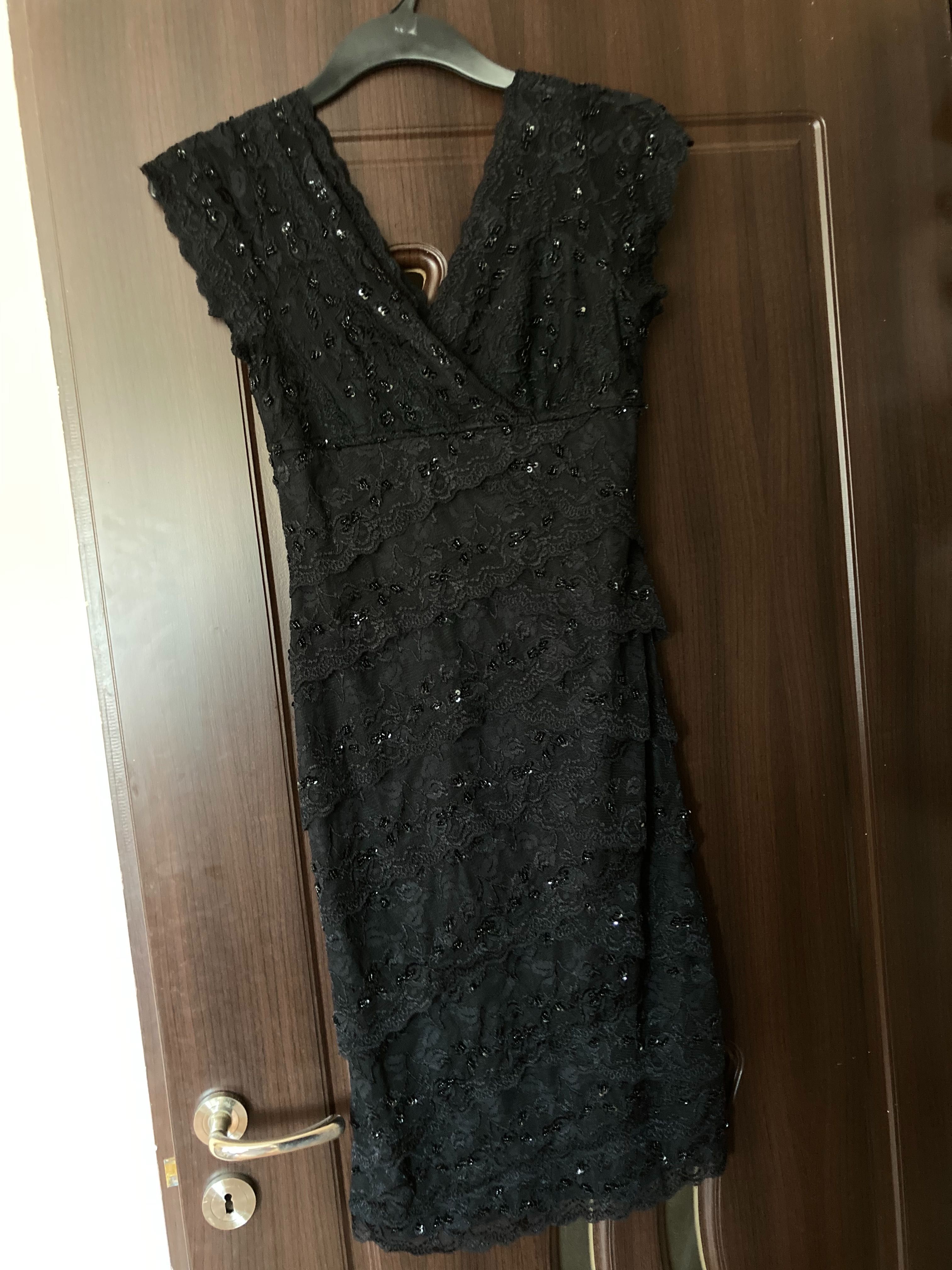 Rochie neagra de dama