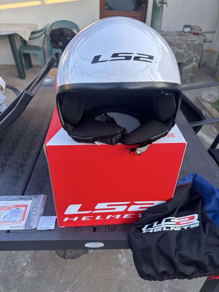 Нова каска LS 2 wave