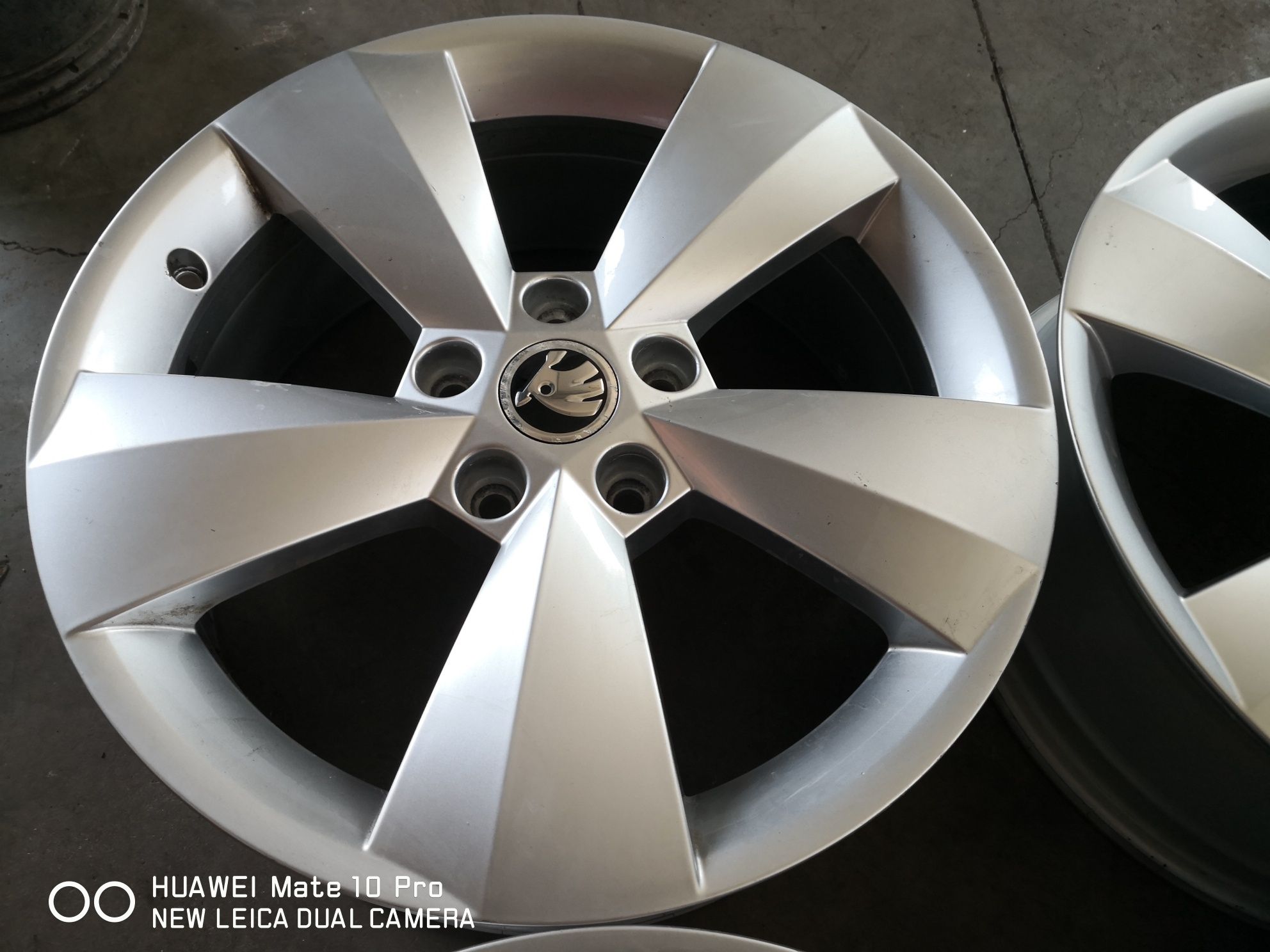 5x112 skoda шкода 5х112 17 цола оригинални джанти