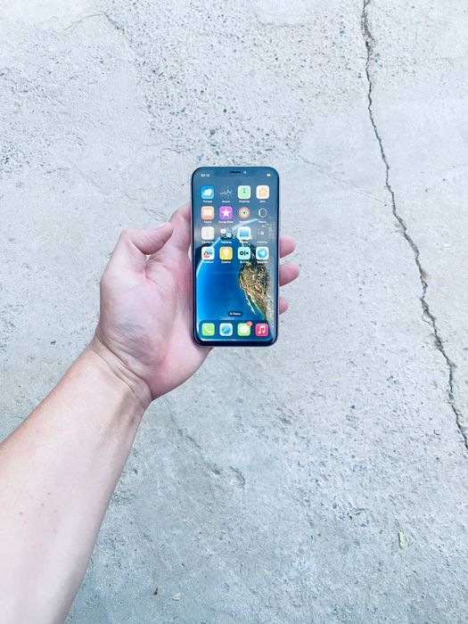 Iphone x srochna