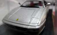 Продавам метална количка Ферари Ferrari F355 от IXO в мащаб 1/43