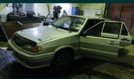 Продам ВАЗ 2114,2004 г,двигатель коробка в норме