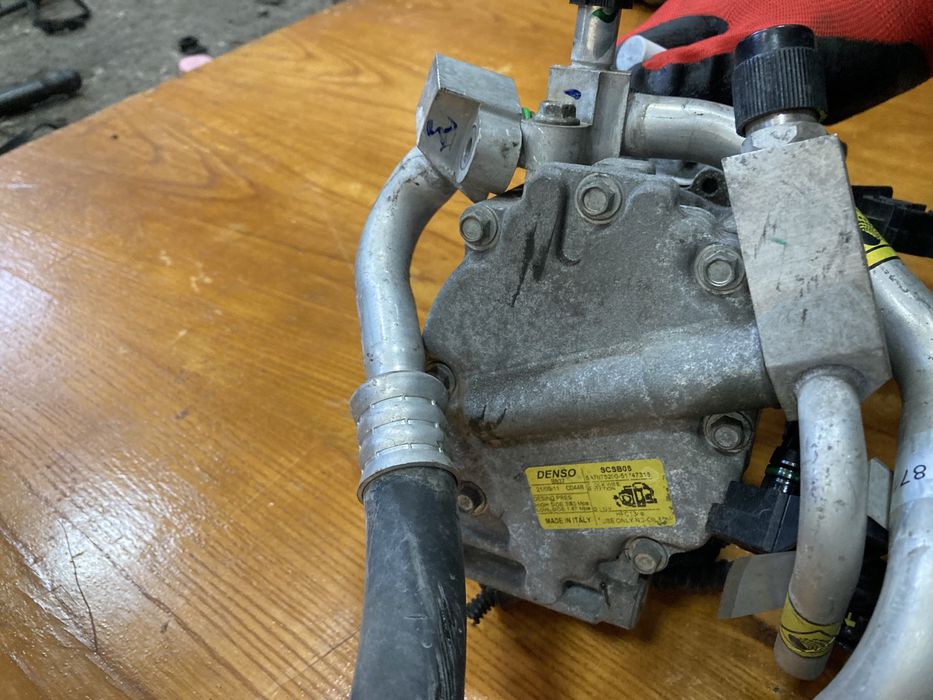 Fuat 500 2011 година 1.2i Компресор Климатик