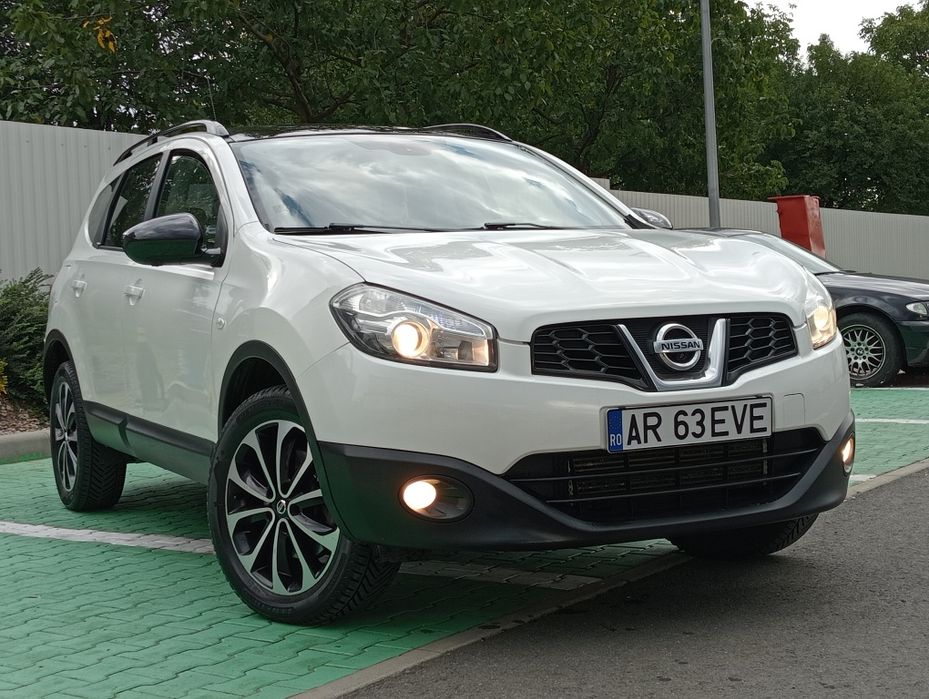 Nissan Qashqai+2