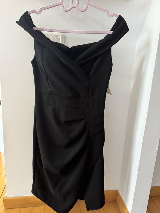 Rochie neagra noua cu eticheta