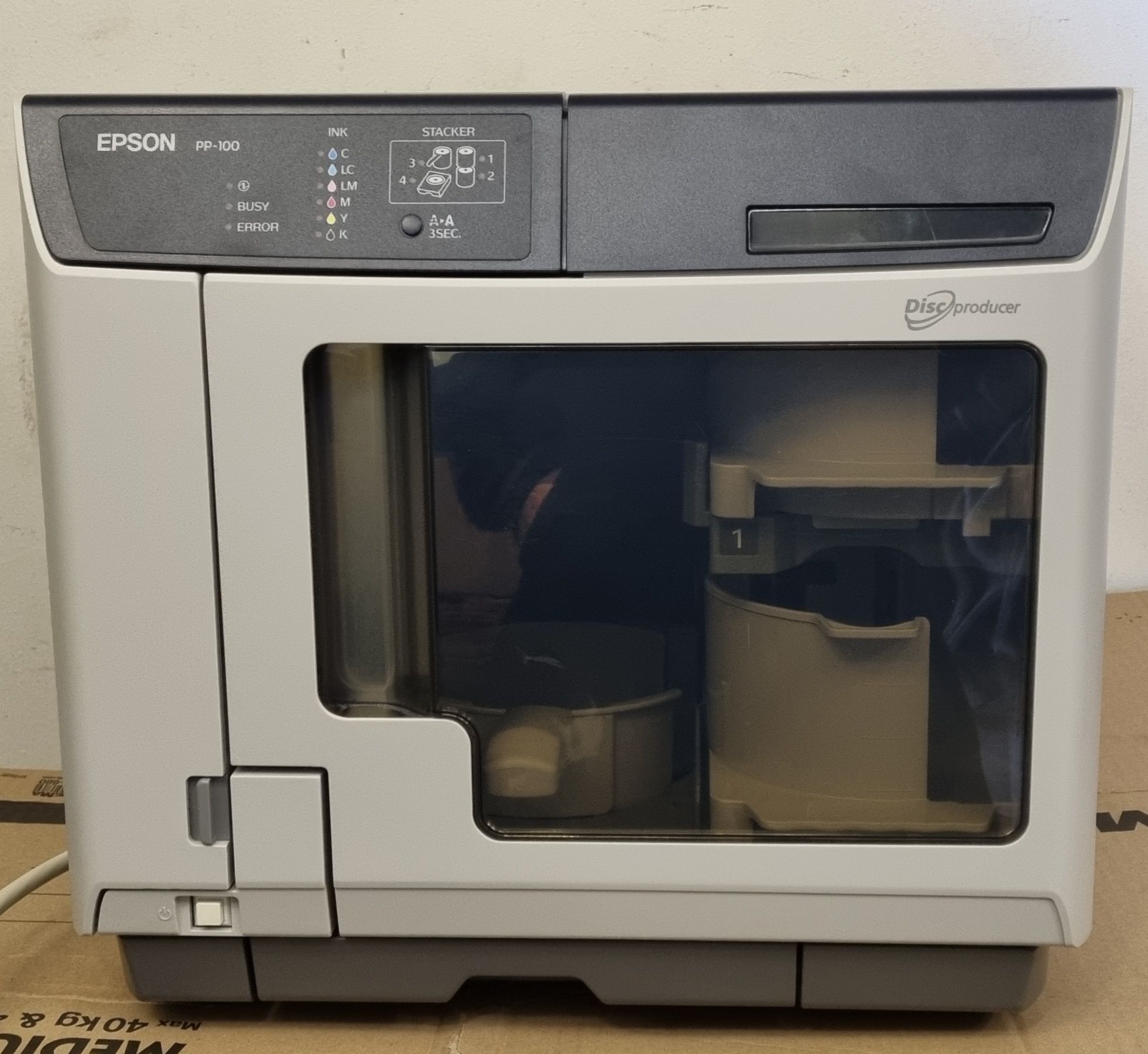 Epson Discproducer PP-100, система за дублиране и печат на дискове.