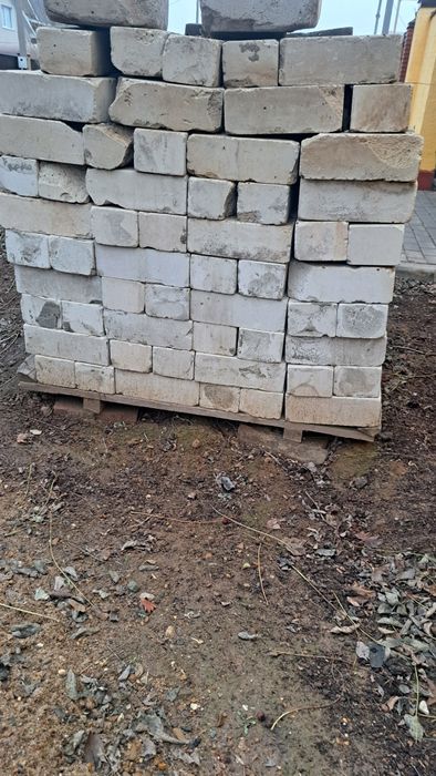 Продам кирпич селикатный