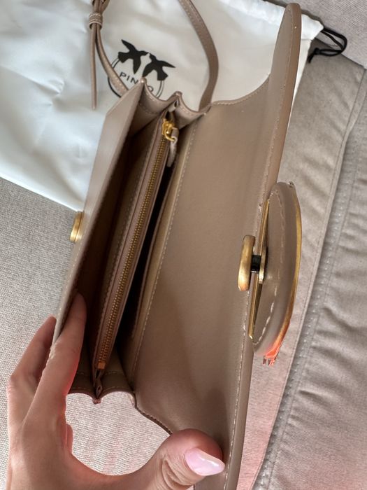 Чисто нова кафява чанта PINKO